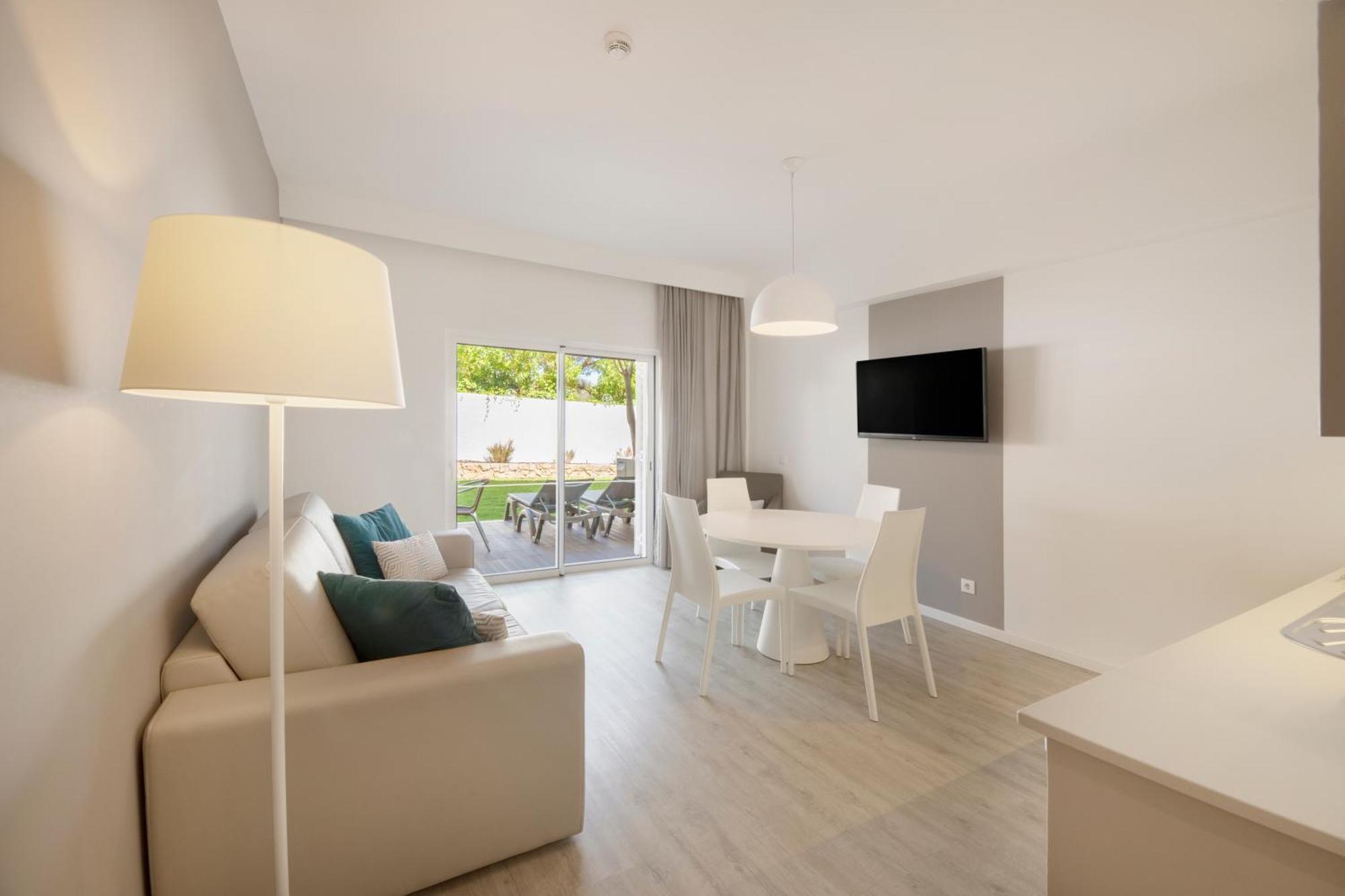 Apartamento Premium com 1 Quarto e Acesso Directo ao Jardim
