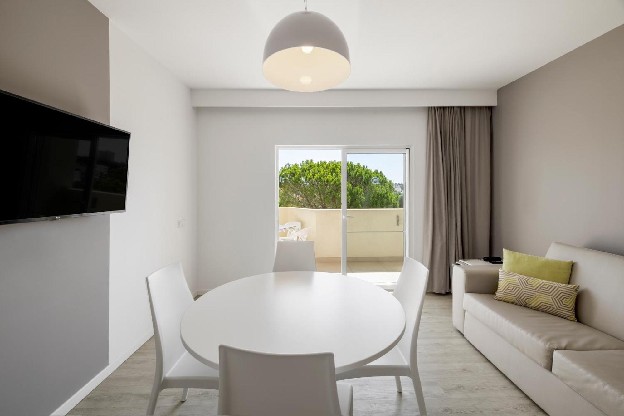 Superior Apartment,1588035865:JPEG